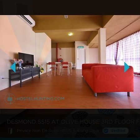 Olivehouse Ss15 Hostel Subang Jaya Kültér fotó